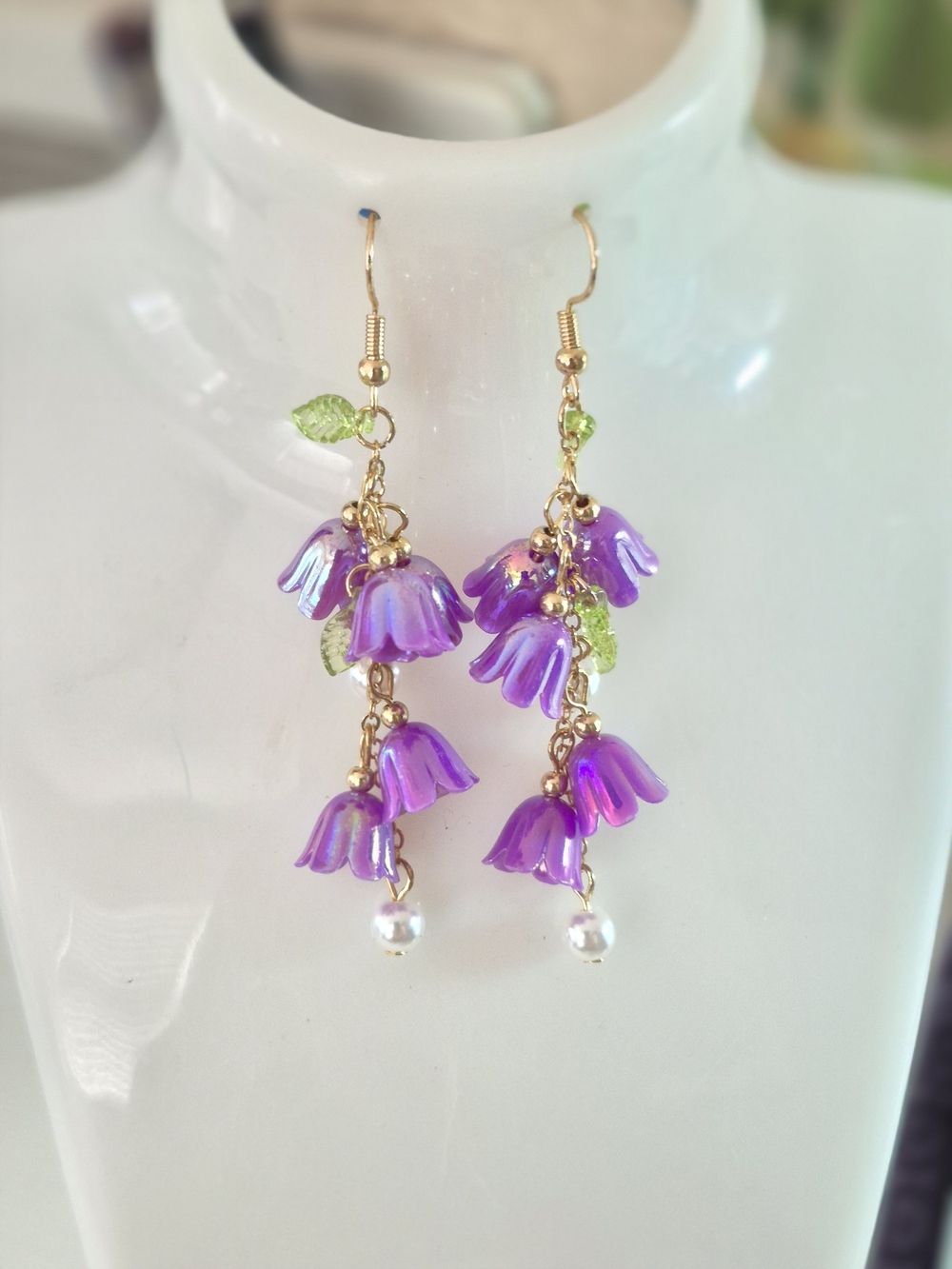 Cute Nation Purple Floral Dangle Earrings with Gold and Green Accents